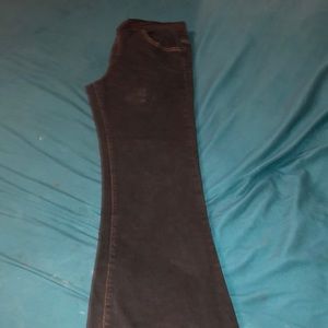 Women’s extra large maternity jeans